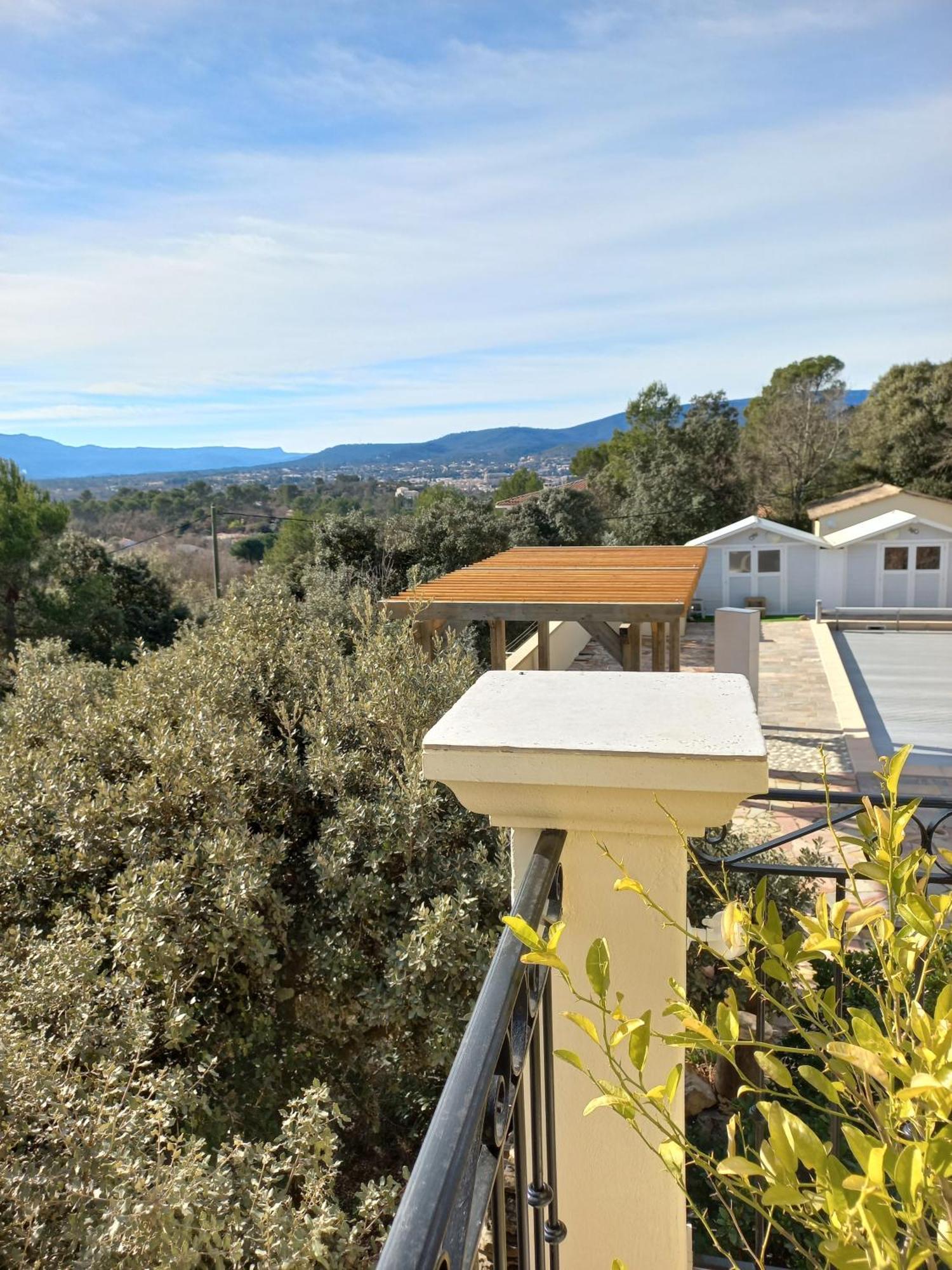 Villa Asunda B&B Spa & Sauna, Chambres D'Hotes Saint-Maximin-la-Sainte-Baume Exterior photo