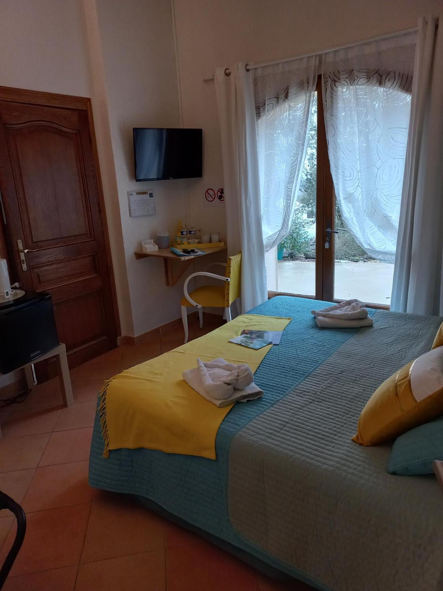 Villa Asunda B&B Spa & Sauna, Chambres D'Hotes Saint-Maximin-la-Sainte-Baume Exterior photo